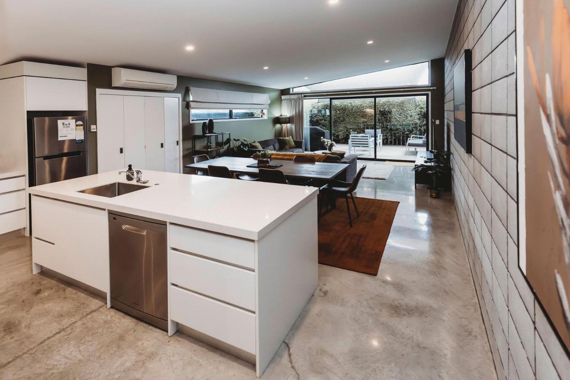 Perfect On Powderham Prime Inner City Location New Plymouth Ngoại thất bức ảnh